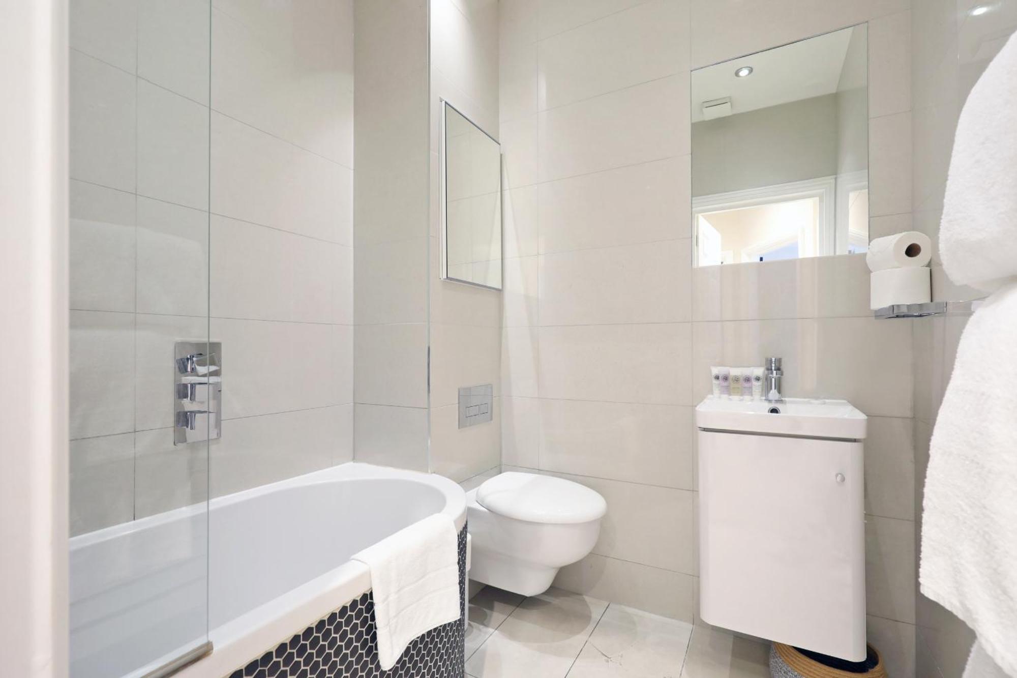 Covent Garden Superior Two Bedroom Aparment On Strand Лондон Екстер'єр фото